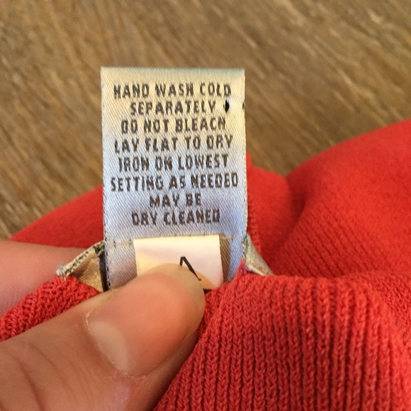 Chico's Red Stretchy Ribbed Shell Tank - Picture 4 of 4